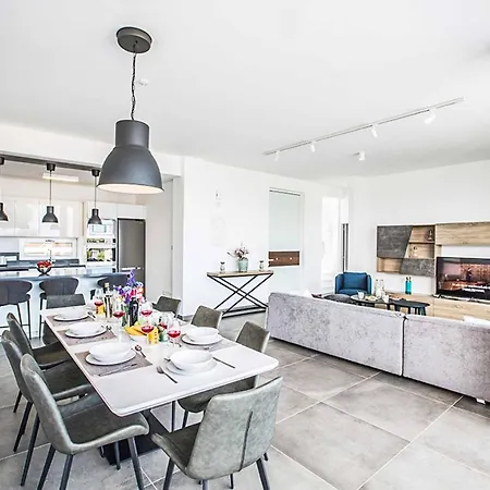 Vilă Olivine Pearl 6 *